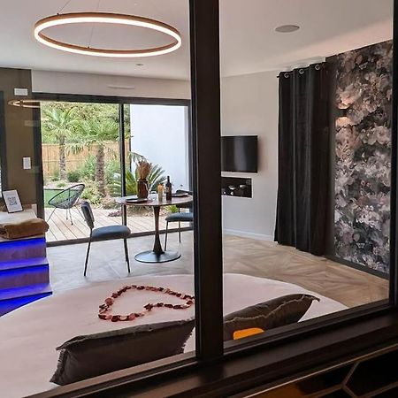 Les Suites Du Payre - Suite Passion Talmont-Saint-Hilaire Bagian luar foto