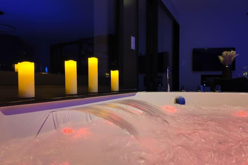 Les Suites Du Payre - Suite Passion Talmont-Saint-Hilaire Bagian luar foto